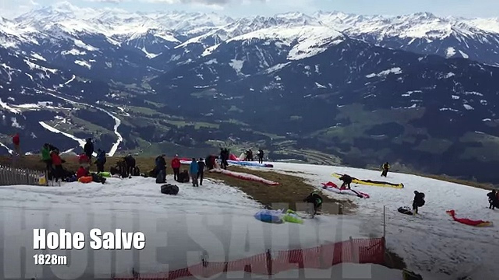 ⁣Paragliding Hohe Salve