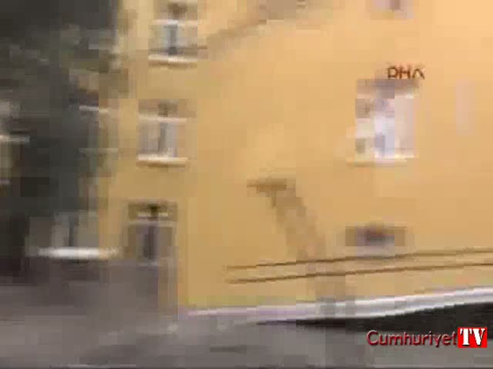 Ankara Üniversitesi karıştı... Karşıt görüşlü öğrenciler arasında gerginlik