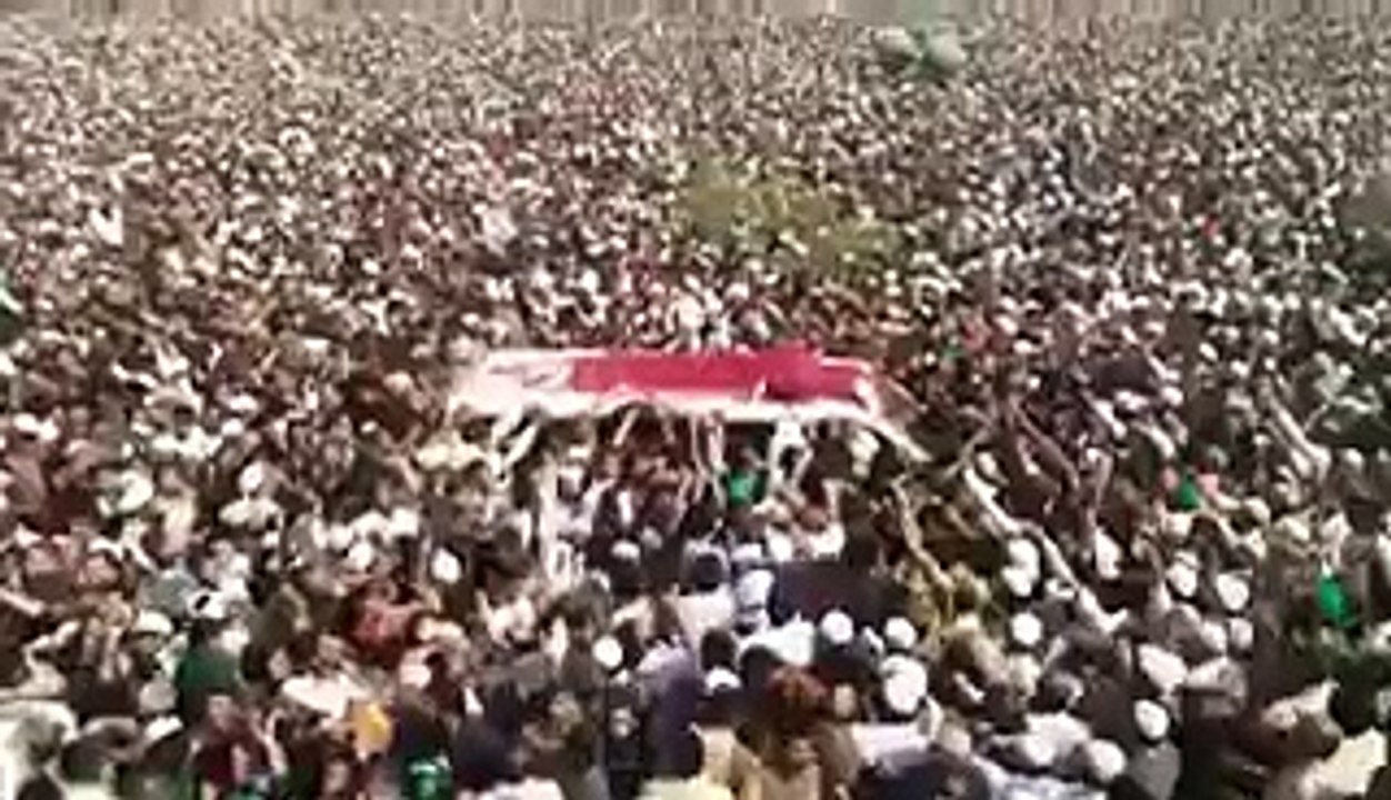 غازی ‫شہید ممتاز قادری کا نماز جنازہ ‬