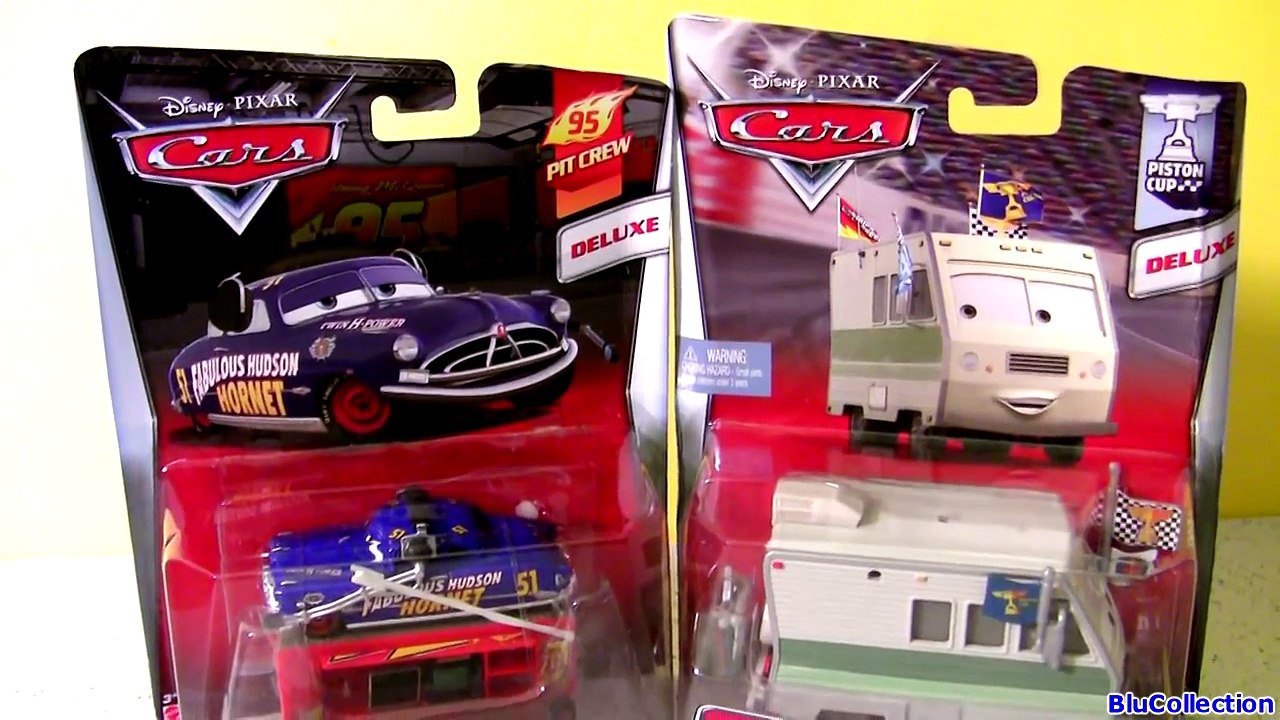 Cars Doug RM Caravan & The Fabulous Doc Hudson Hornet with Stand
