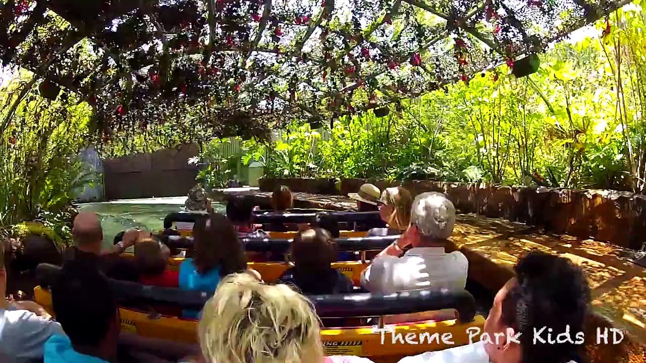 Jurassic Park Ride - Universal Studios