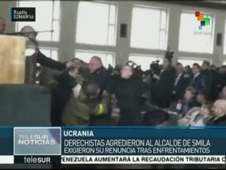 Ucrania: derechistas agreden al alcalde del Smila
