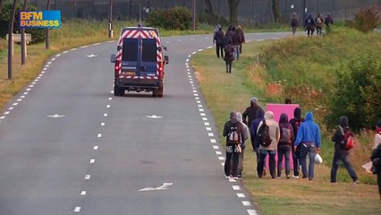 Brexit: Macron brandit la menace des migrants… et des banquiers