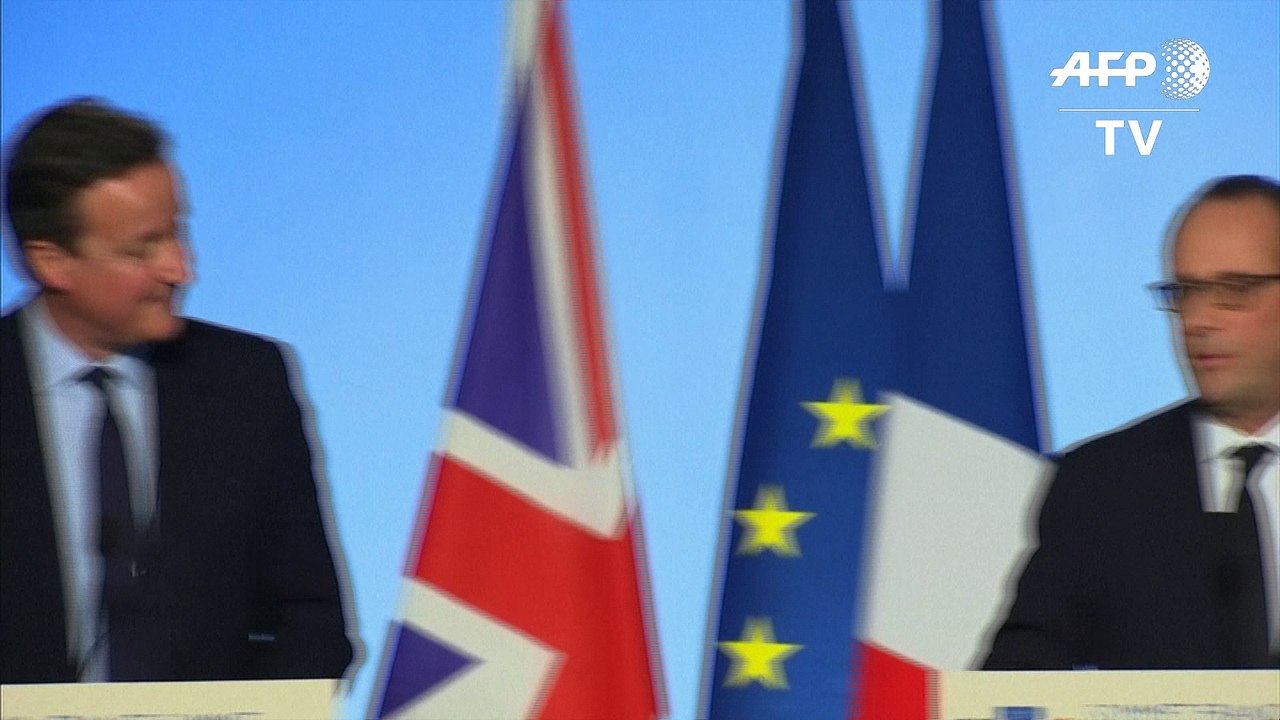 Migrants: Hollande avertit des conséquences d'un Brexit