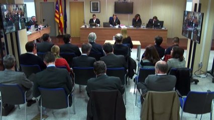 La infanta no responde a Manos Limpias