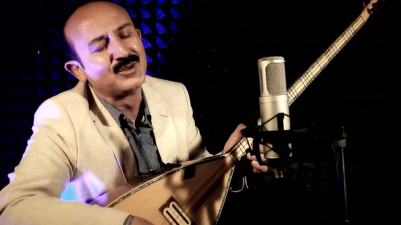 Neşet Abalıoğlu Tümsek