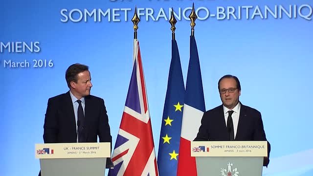 Calais : pour Hollande, les mineurs isolés doivent pouvoir entrer au Royaume-Uni