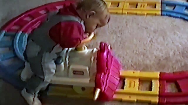 Как спят дети, смешные видео про детей