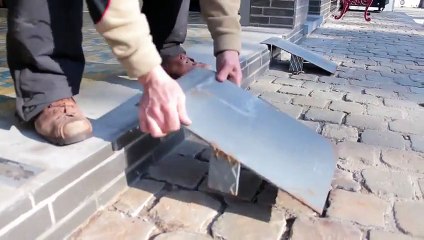 On a refusé le permis de batir de son garage, il l'a quand même fait ... mais subtilement !