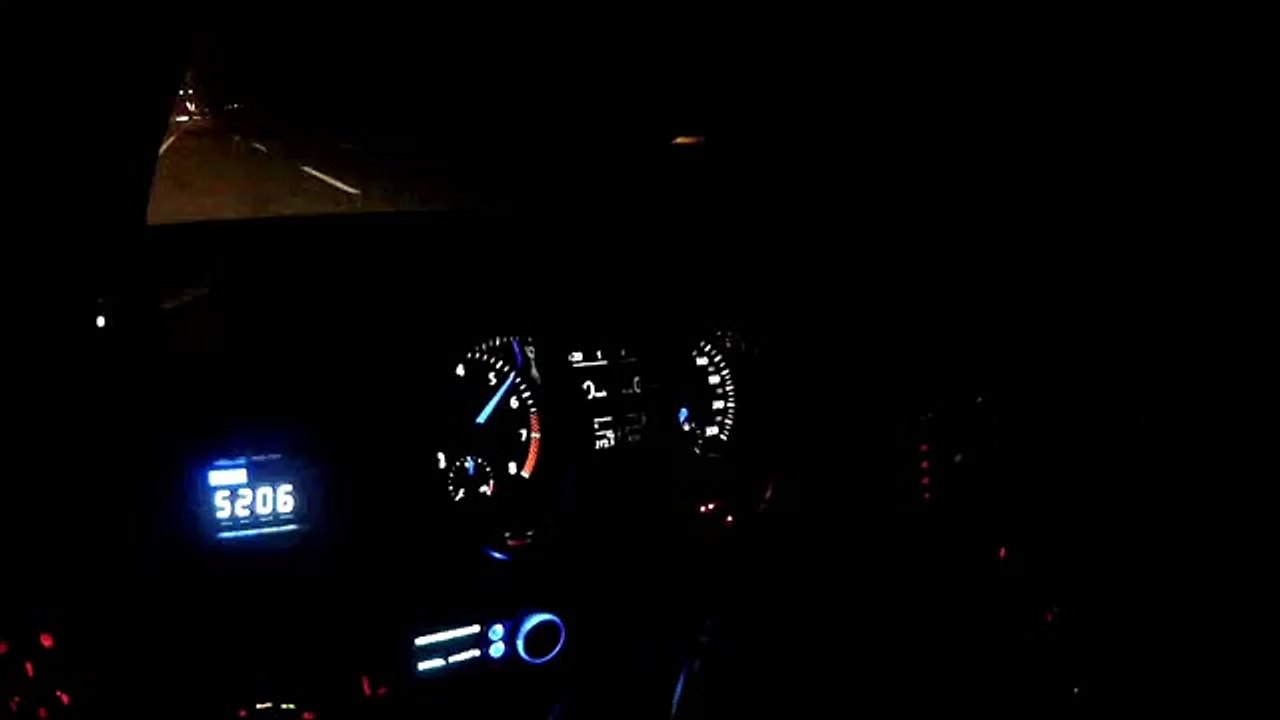 Aposto Que Nunca Viram Um VW GOLF A Ir Dos 0 Aos 200 Tão Rápido!