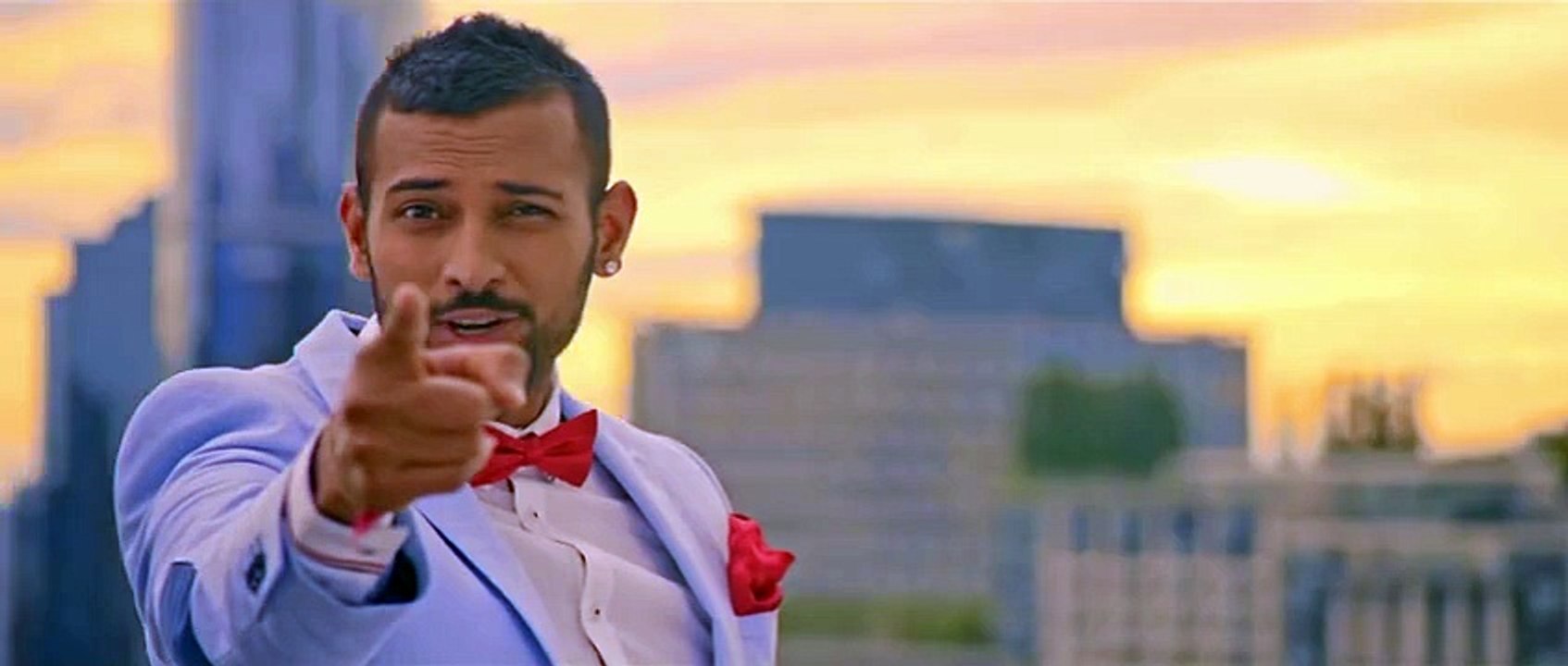 Banda Ban Ja - HD Video Song - OFFICIAL