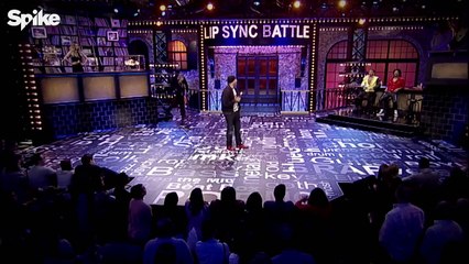 Chrissy Teigen effectue .Baby One More Time | Lip Sync Battle