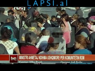 Mesuesit u mbahen leke me detyrim nga rroga, per bamiresi ne emer te ministrit- Lapsi.al