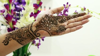Quick & Easy to Draw Floral Henna Design And Tutorial_HD