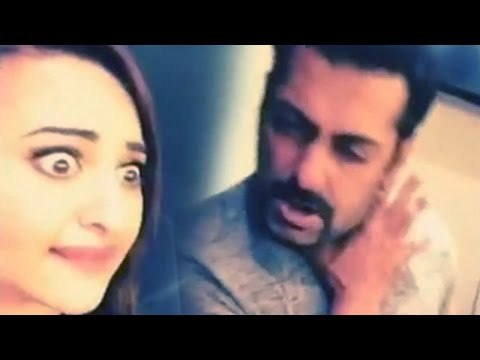 Sonakshi Sinha's DUBSMASH Video With Salman Khan Goes Viral