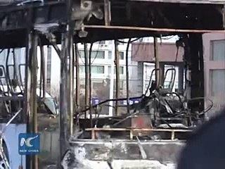 Man sets fire to bus to express discontent 2016