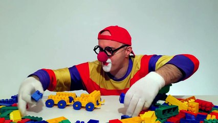 Dima der lustige Clown! Neues Abenteuer mit Duplo - für Kinder :)