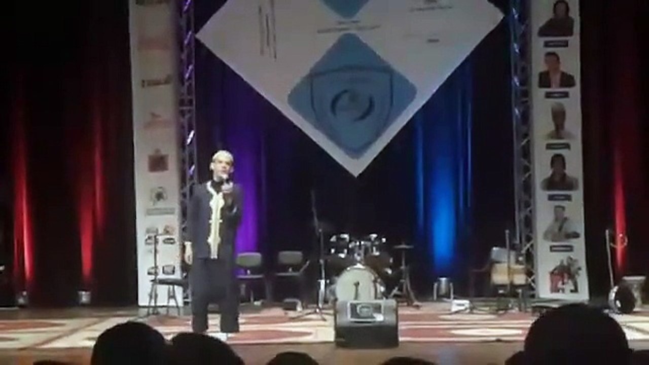 Film Tachlhit Tadsa d Cahwchaw - Film Amazigh