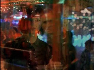 Espion mais pas trop !