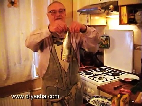 Одним движением селёдку от костей