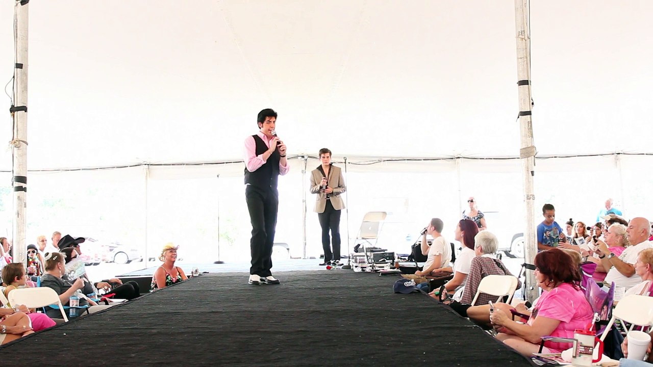 Austin Irby and Taylor Rodriguez sing 'Runaway' Elvis Week 2015