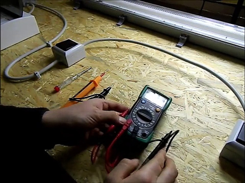 STROM MESSEN STECKDOSE LICHTSCHALTER SICHERUNGSKASTEN TIPPS TECHNIKEN VON DAVE IT WORK IT