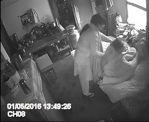 Daughter-in-Law vs. Mother-in-Law: Key Differences Explained 🤝