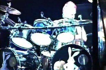 Helloween Drum Solo / Where the Rain Grows (LIVE Surabaya 2004 Stefan Schwarzmann) HD rema