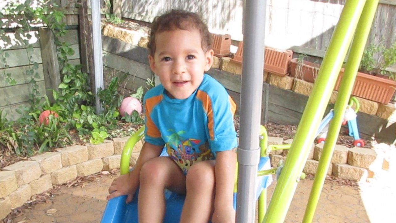 TODDLER DANCE OFF!