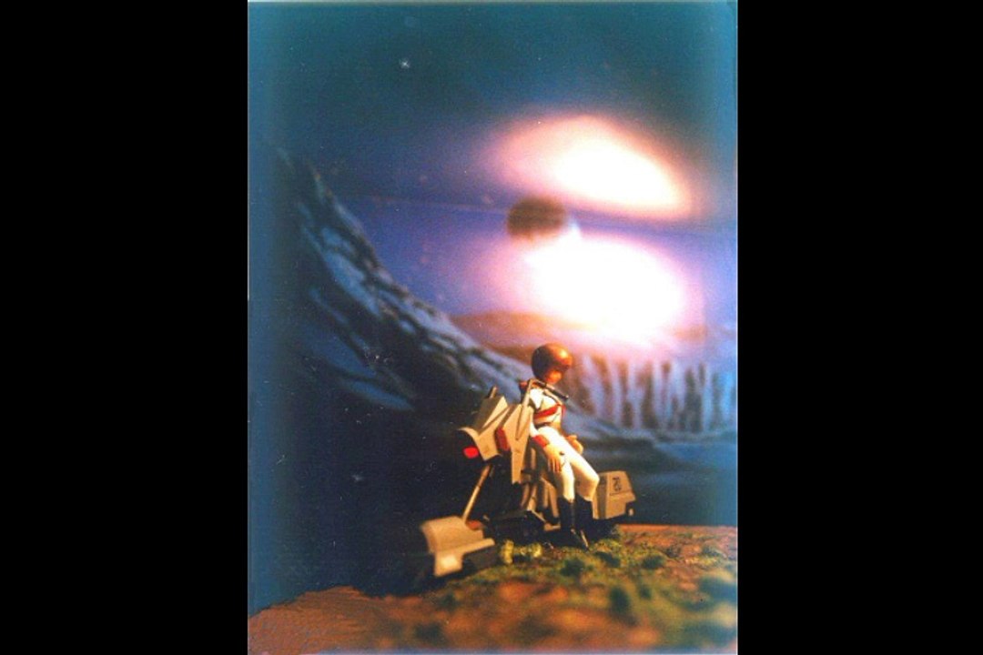 Super Dimension Cavalry Southern Cross Ending theme music "Promise" (music box version) and vignette　”HR-32 Hover Cycle