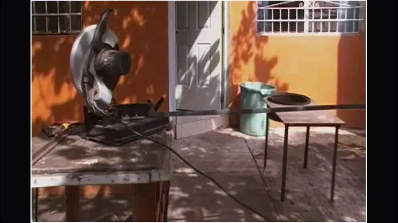 ASADOR Hecho con llanta de camioneta  Es un remolque tambien para tu moto