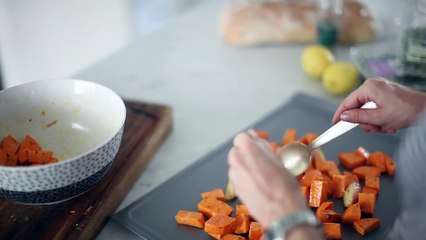 The Easiest Roasted Sweet Potato Soup