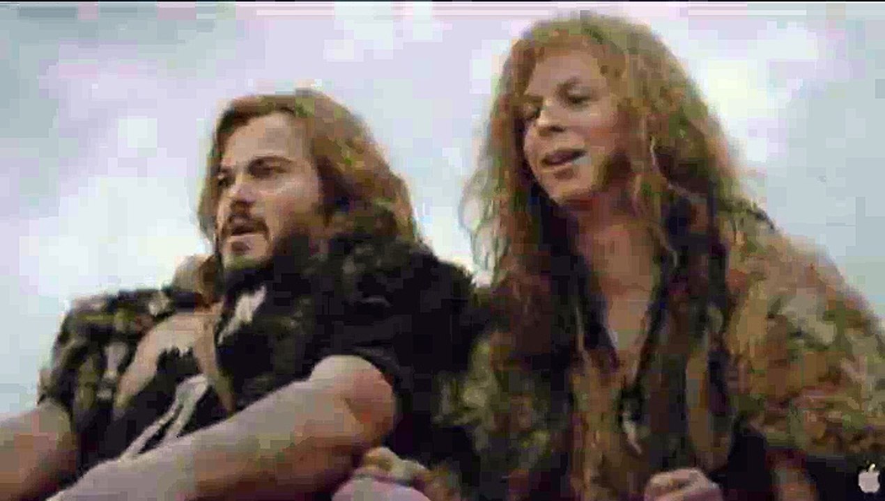 L'An 1 : des débuts difficiles