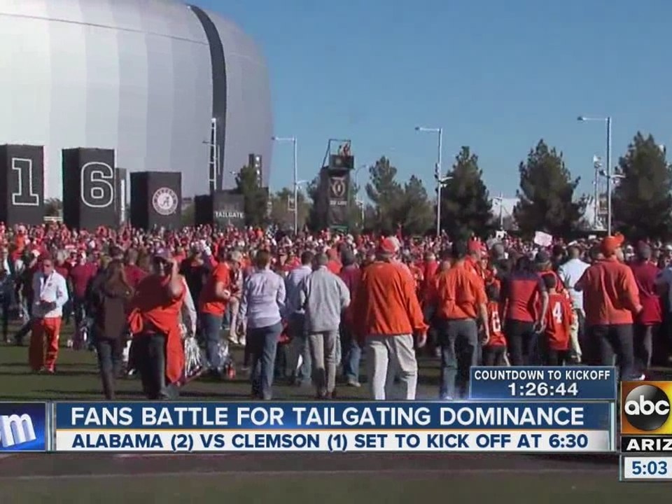Alabama, Clemson fans battle for tailgating dominance