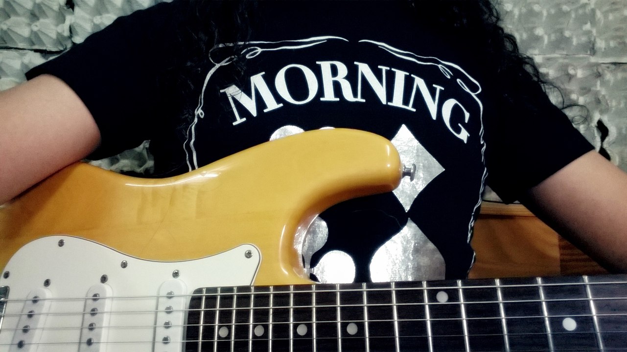 Morning Musume (Niigaki Risa & Michishige Sayumi) - Yowamushi | Guitar Cover by Mr. Moonlight