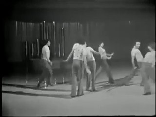 Hotbutter popcorn song.  Oh my never saw the vid but listened to this song allot as a kid.
