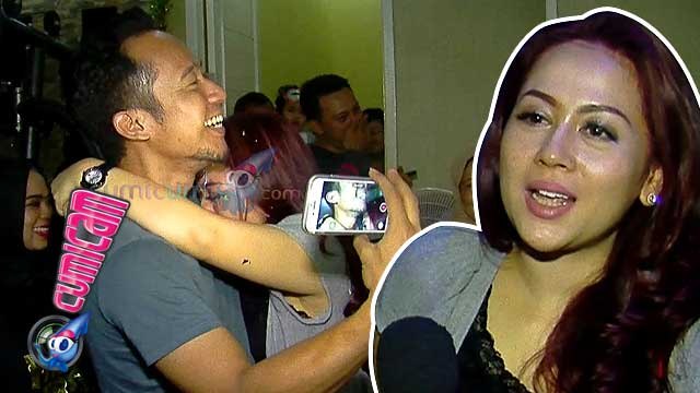 Luar Biasa, Kejutan Denny Buat Istri Tercinta - Cumicam 12 Januari 2016
