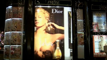 Images de femmes ou le corset social