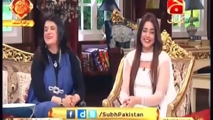 11 Siblings of Nahid Shabir- Aamir Liaquat Cheap Joke