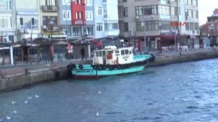 Çanakkale Boğazı'nda Feribot Seferlerine Fırtına Engeli