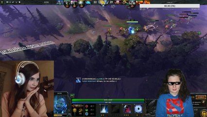 КАРИНА СТРИМЕРША ВЕСЁЛАЯ