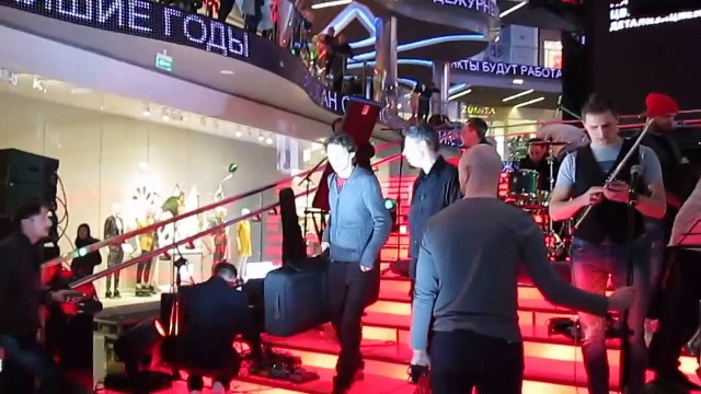 Музыканты - 1 (концерт А.Бона, Москва, ТРК «Vegas», 26.12.2015) (Галина Д)