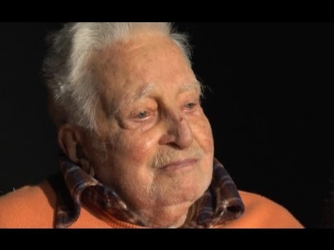 Napoli - La vita di Carlo Croccolo in un docufilm (11.01.16)