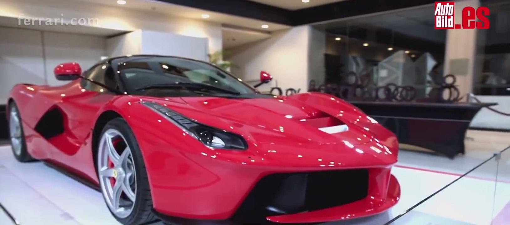 Ferrari exhibe casi 3.000 CV con estos cuatro iconos