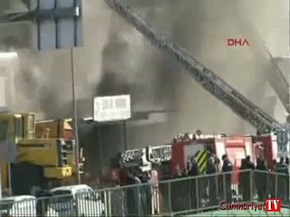 Maltepe'de otel inşaatında yangın