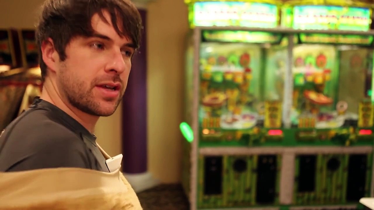 IAN’S NAKED RUN (BTS)