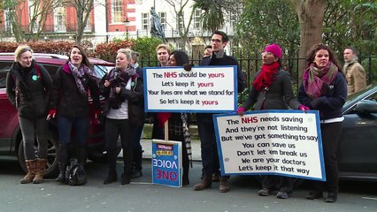 Doctors' strike causes disruption at hospitals in England