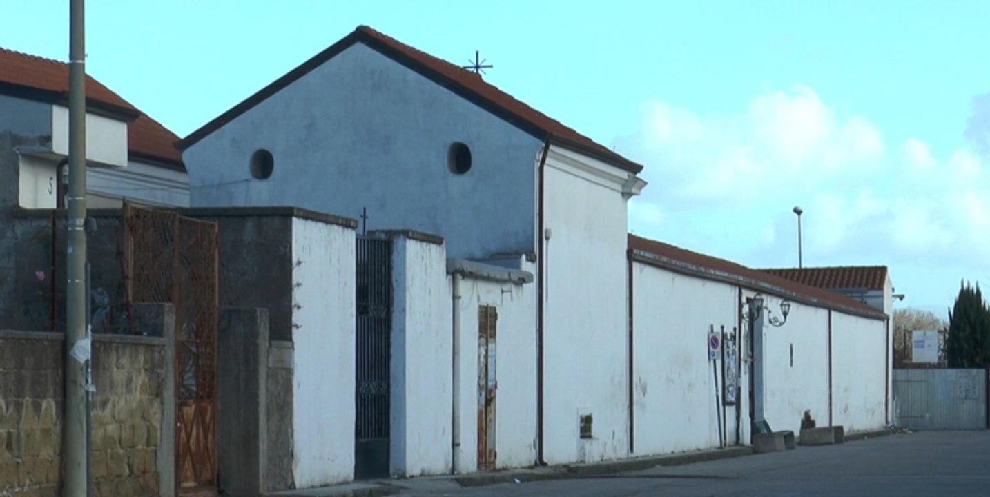 Carinaro (CE) - Mario Masi, isola ecologica (12.01.16)
