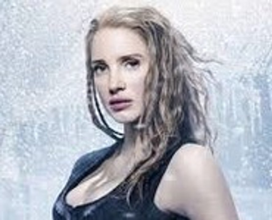 The Huntsman Winter s War Emily Blunt Jessica Chastain