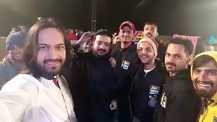 Waqar Zaka trolling His friends